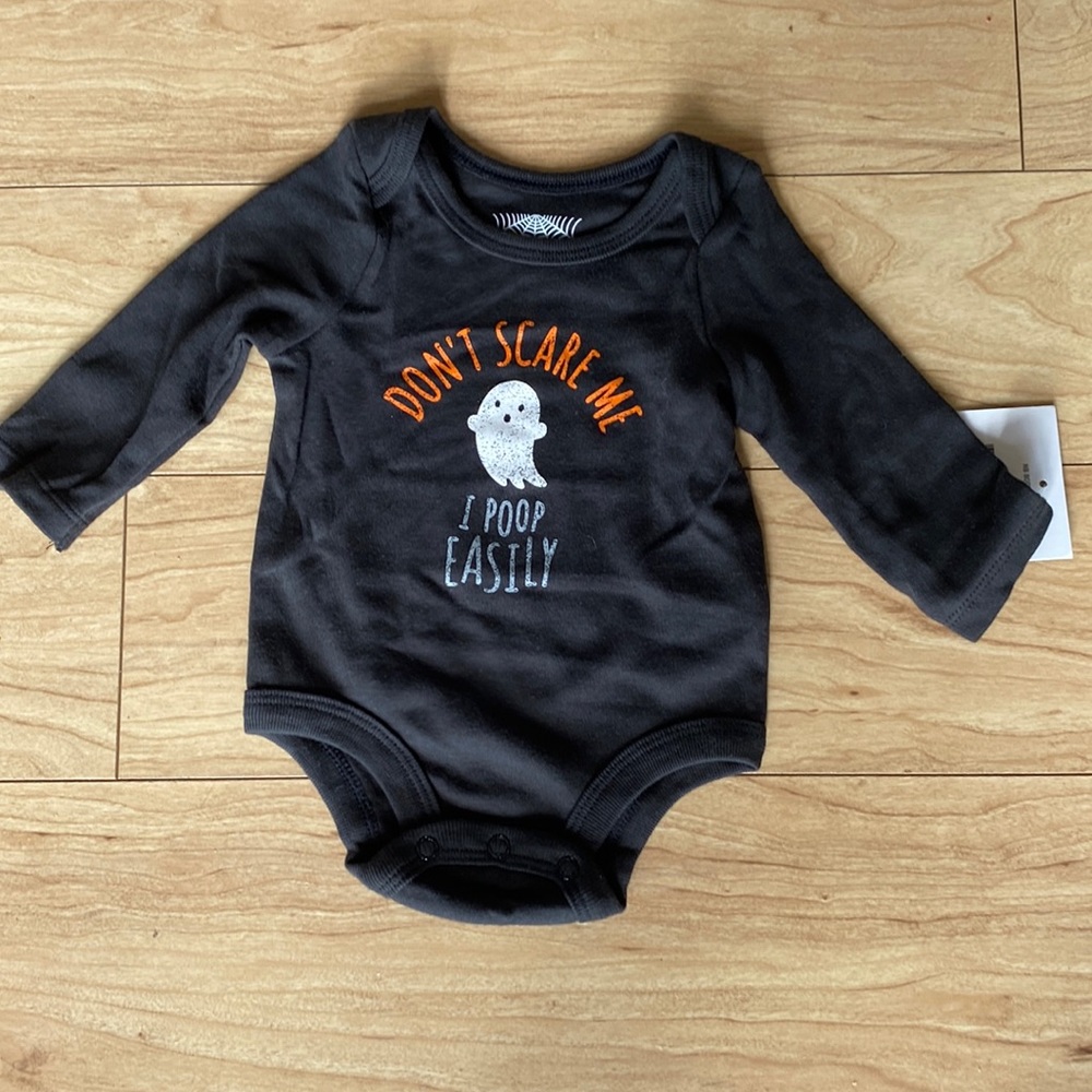 Halloween onesie 0-3 months